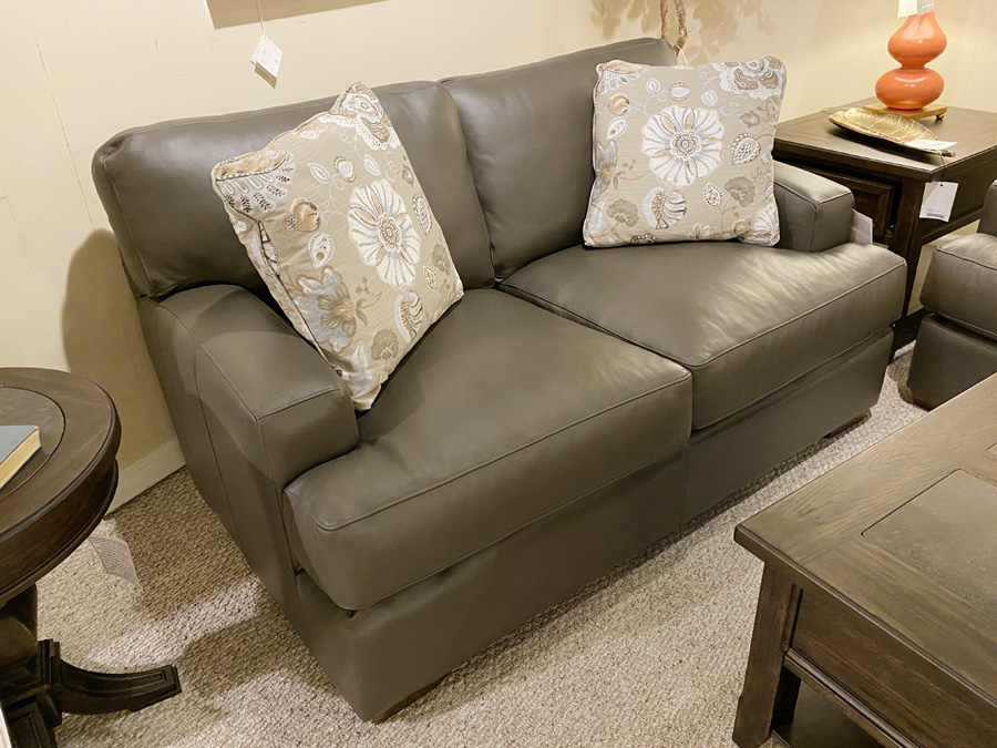 Hickorycraft Loveseat