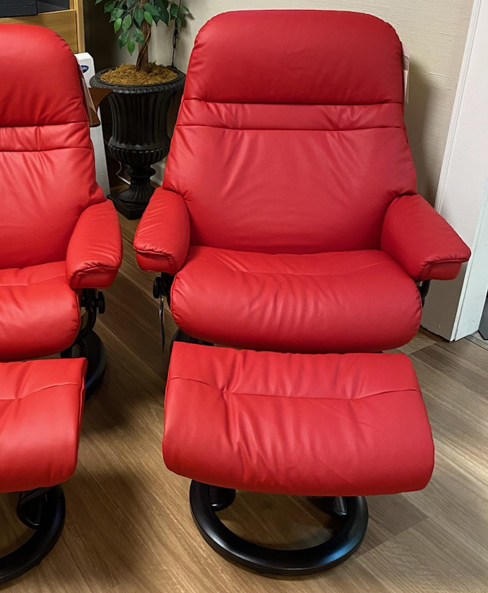 Stressless Chair and Ottoman