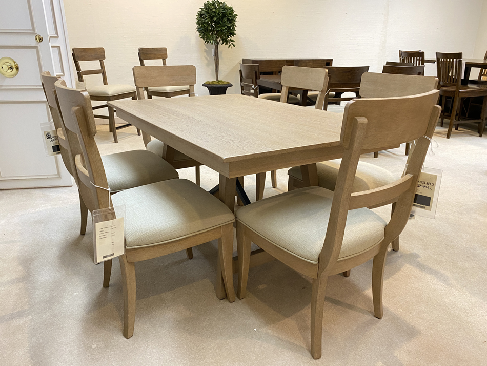 Kincaid 7 Pc. Dining Set