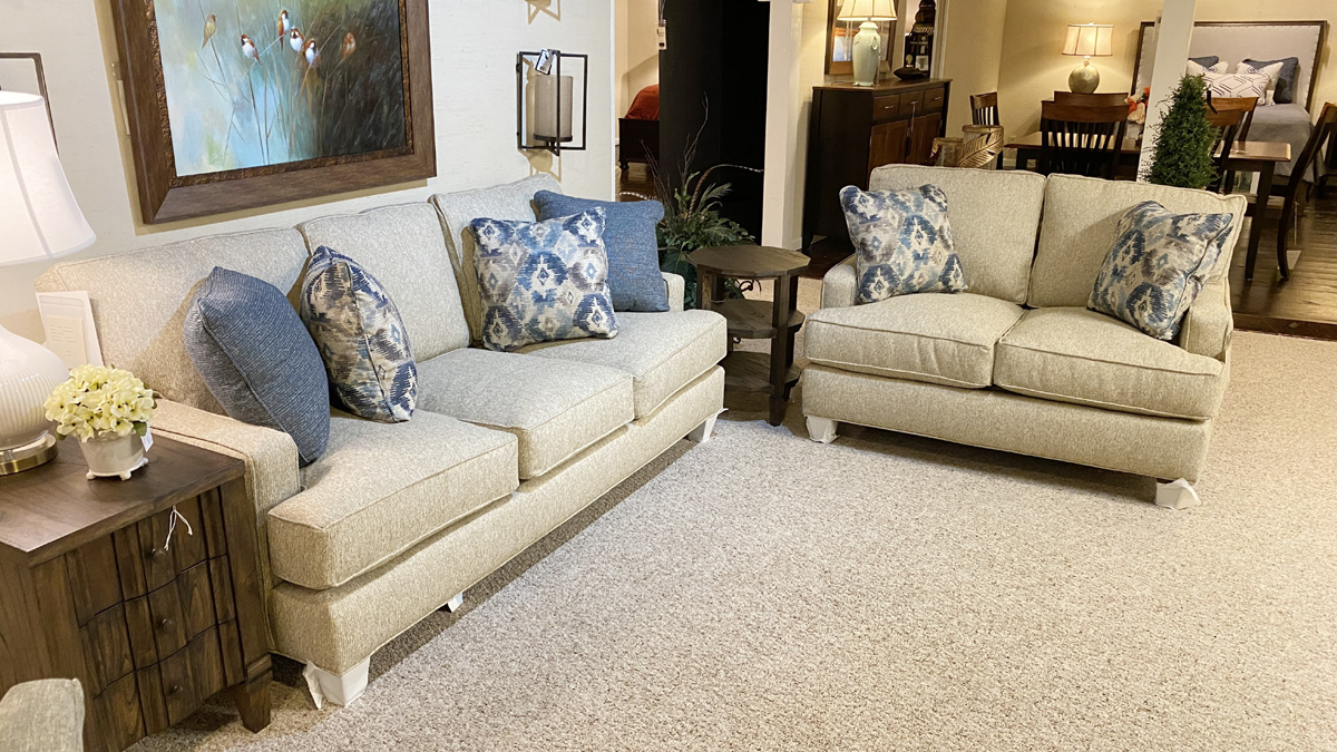 Hickorycraft Sofa & Loveseat Set